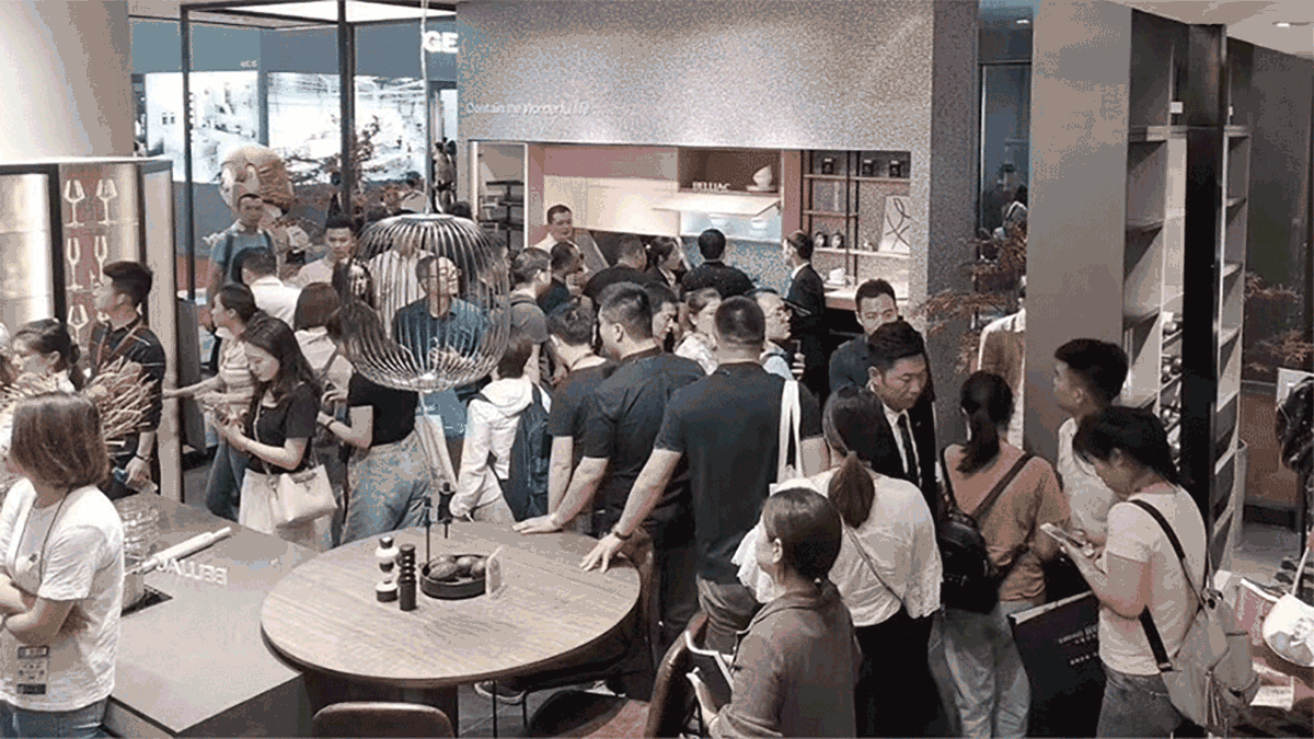 人(rén)流.gif